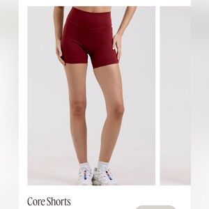 Form Core Shorts Sweetheart